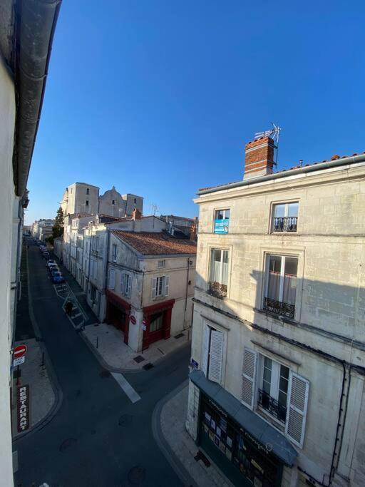 Bel Appartement - 2 Chambres - Proche Du Vieux Marche La Rochelle  Ngoại thất bức ảnh