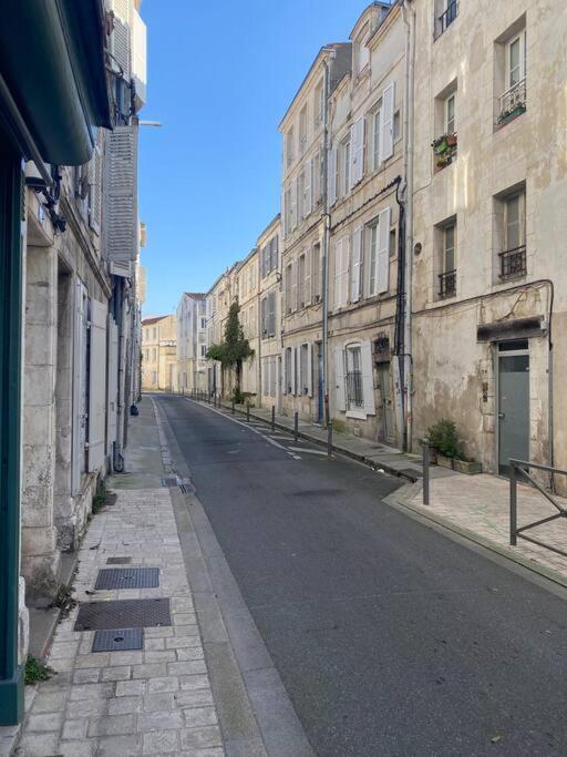Bel Appartement - 2 Chambres - Proche Du Vieux Marche La Rochelle  Ngoại thất bức ảnh